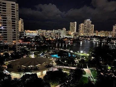 600 Three Islands Blvd 1113