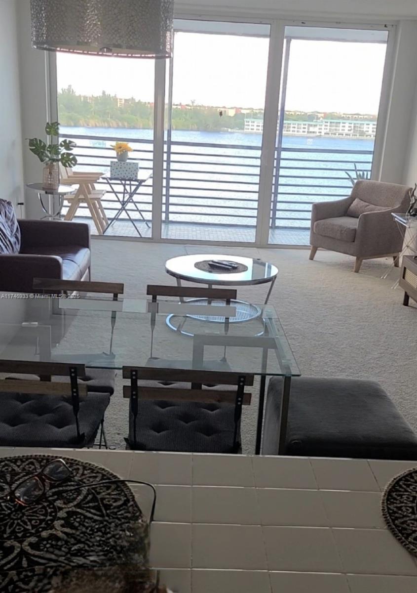 1075 NE Miami Gardens Dr 708