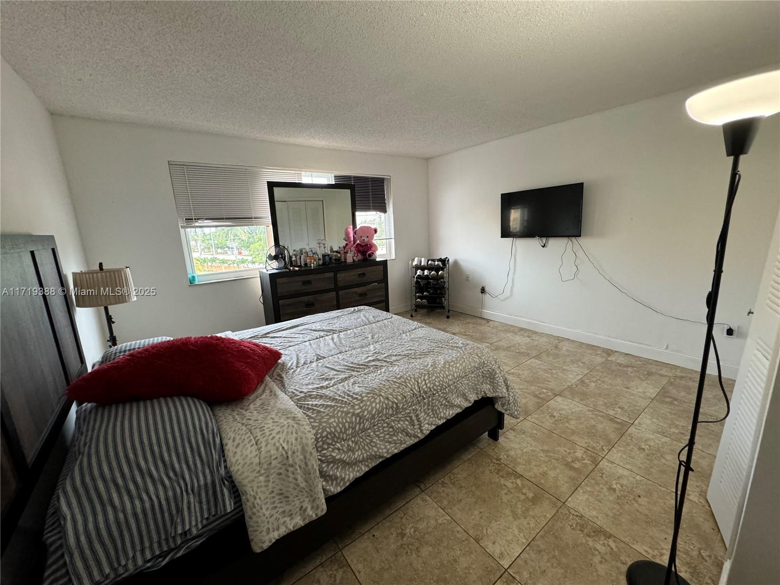 CORAL GATE WEST CONDO - Residential