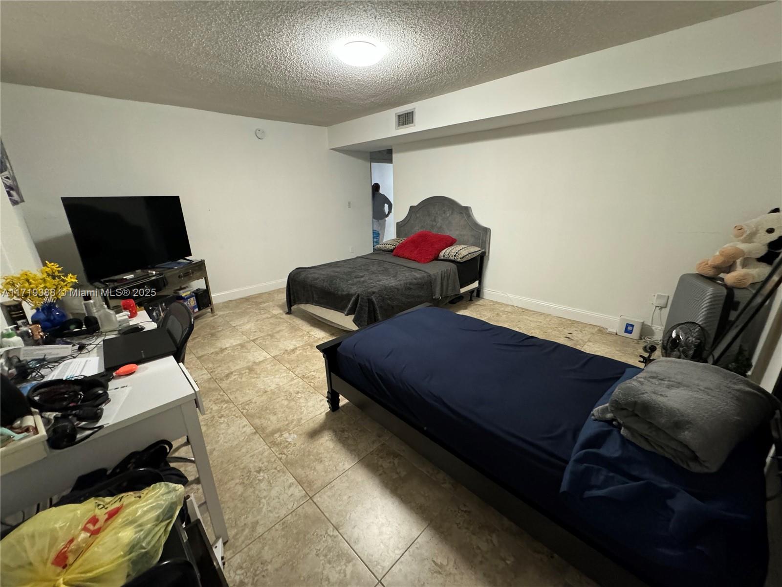 CORAL GATE WEST CONDO - Residential