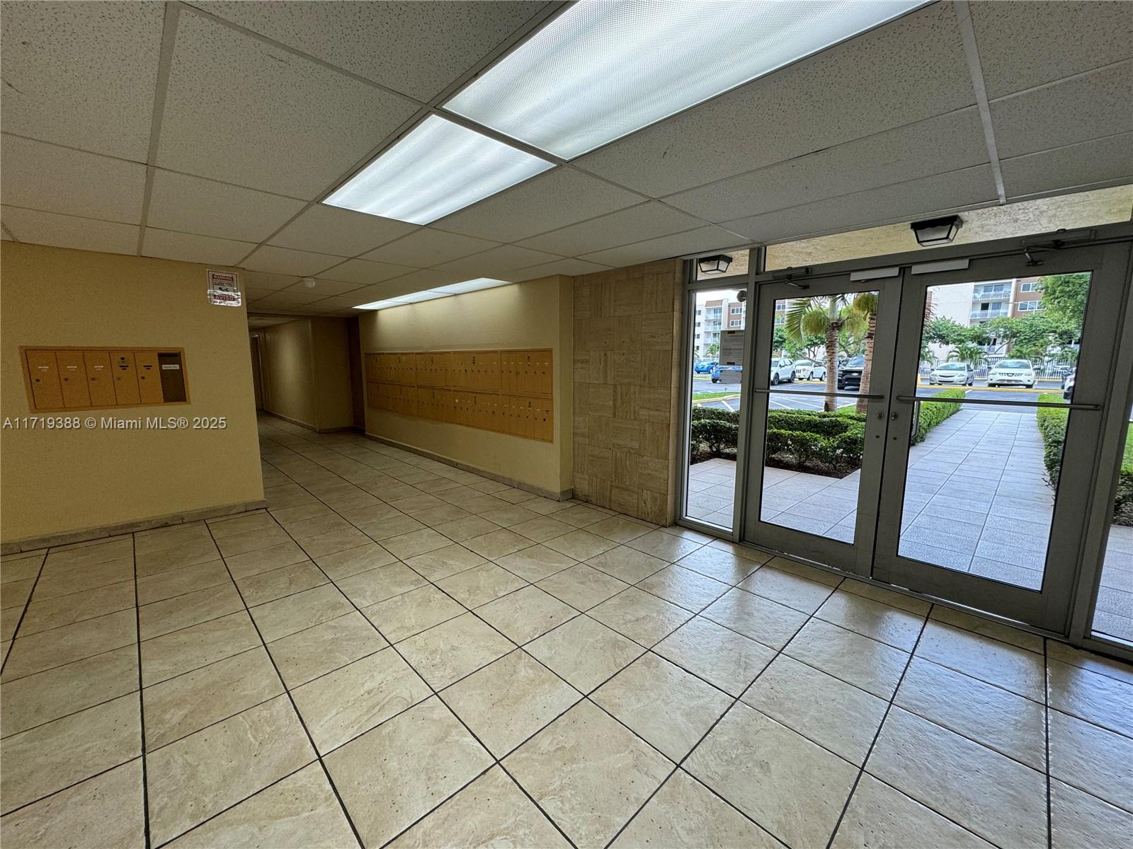 CORAL GATE WEST CONDO - Residential
