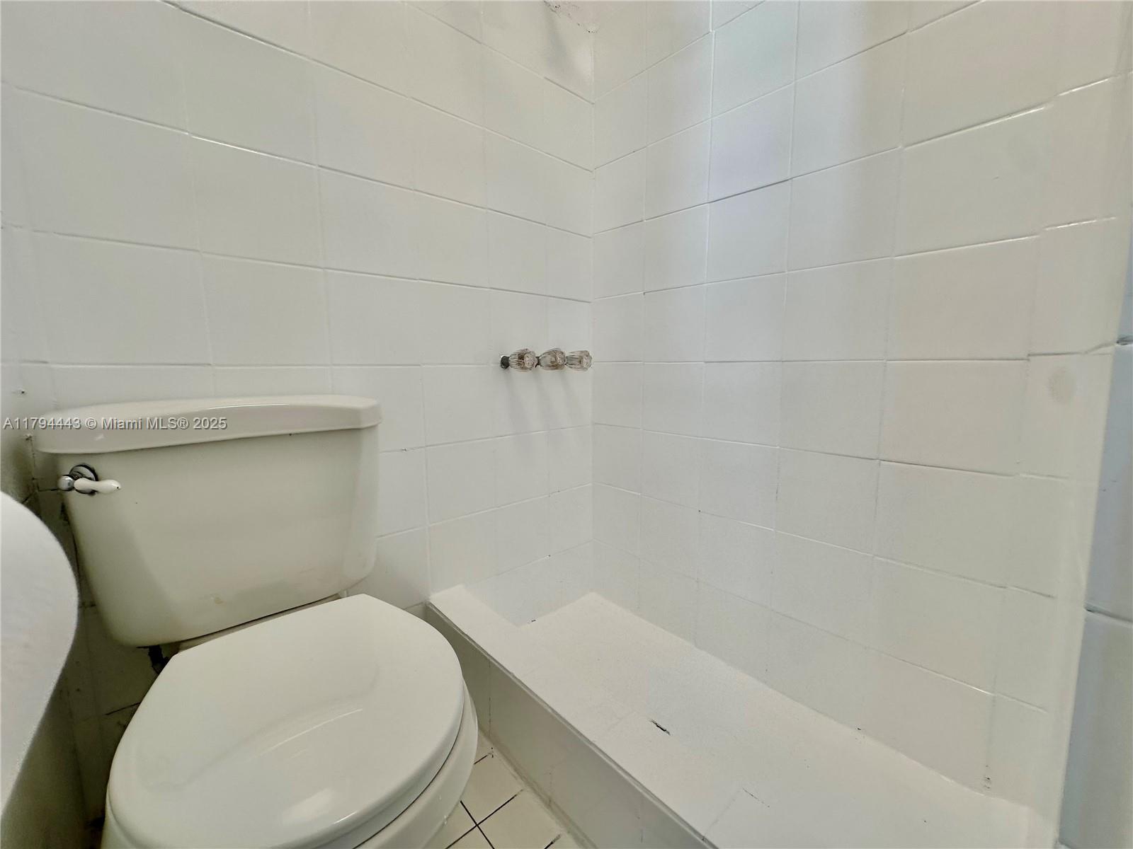 1767 NW 5th St 4