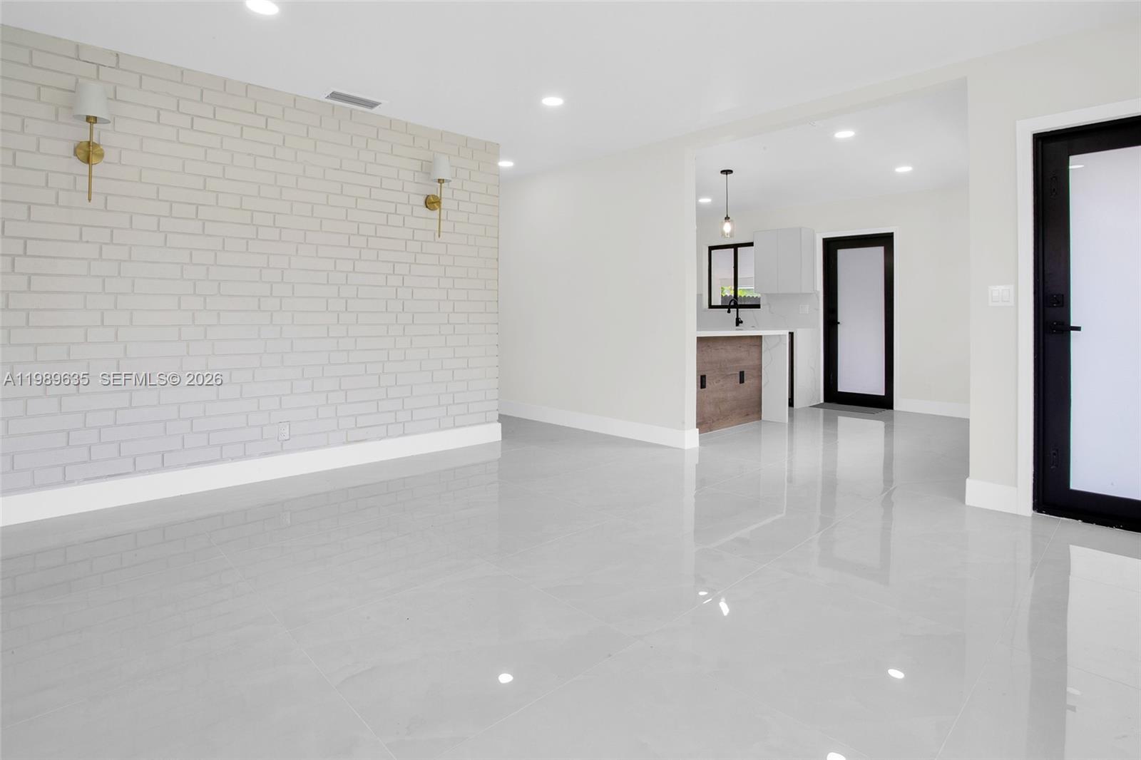 HIGHVIEW PARK - Residential