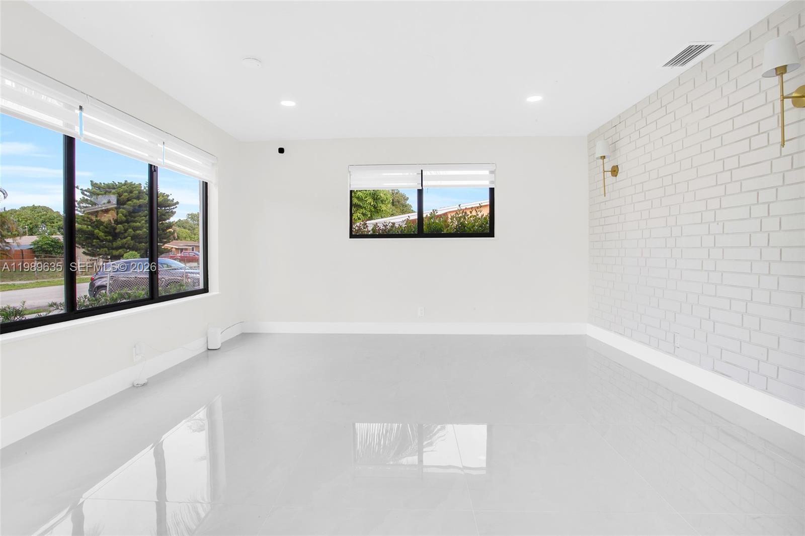 HIGHVIEW PARK - Residential