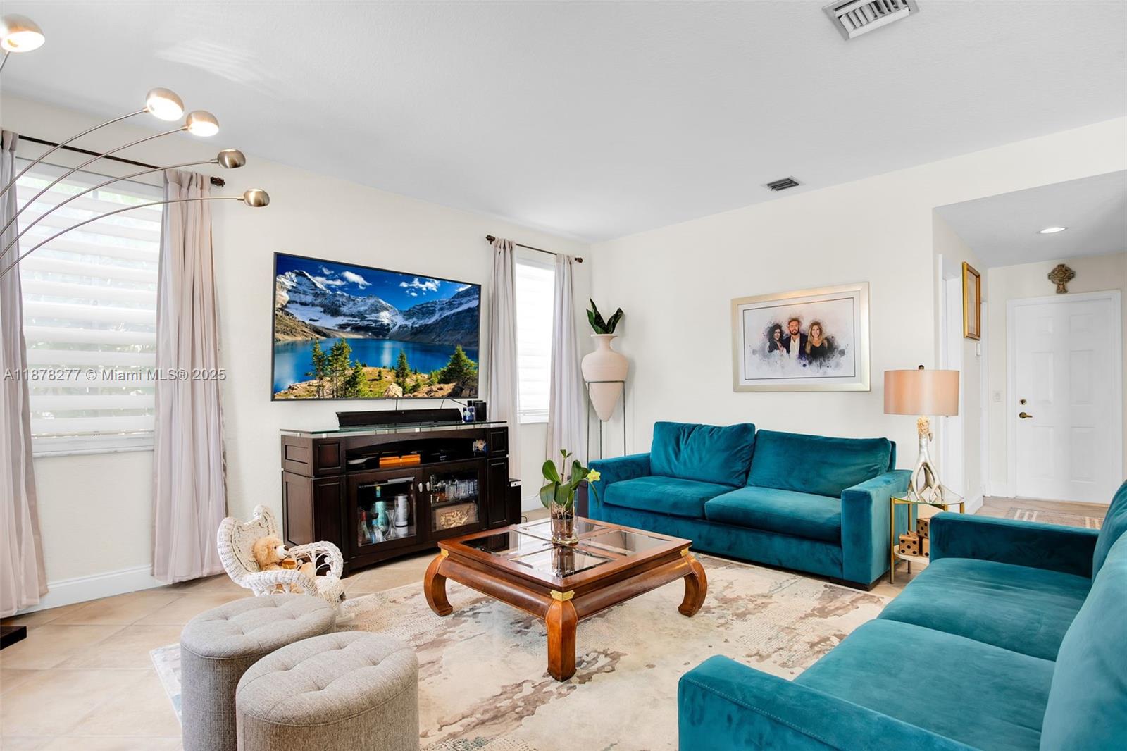 SECTOR 2-PARCELS 17 18 19 - Residential