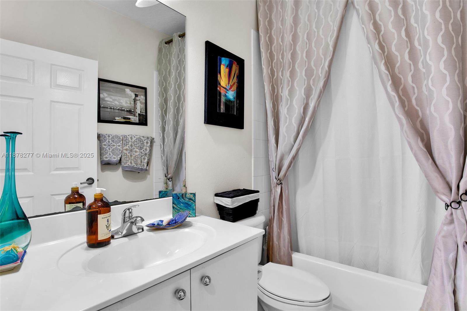SECTOR 2-PARCELS 17 18 19 - Residential