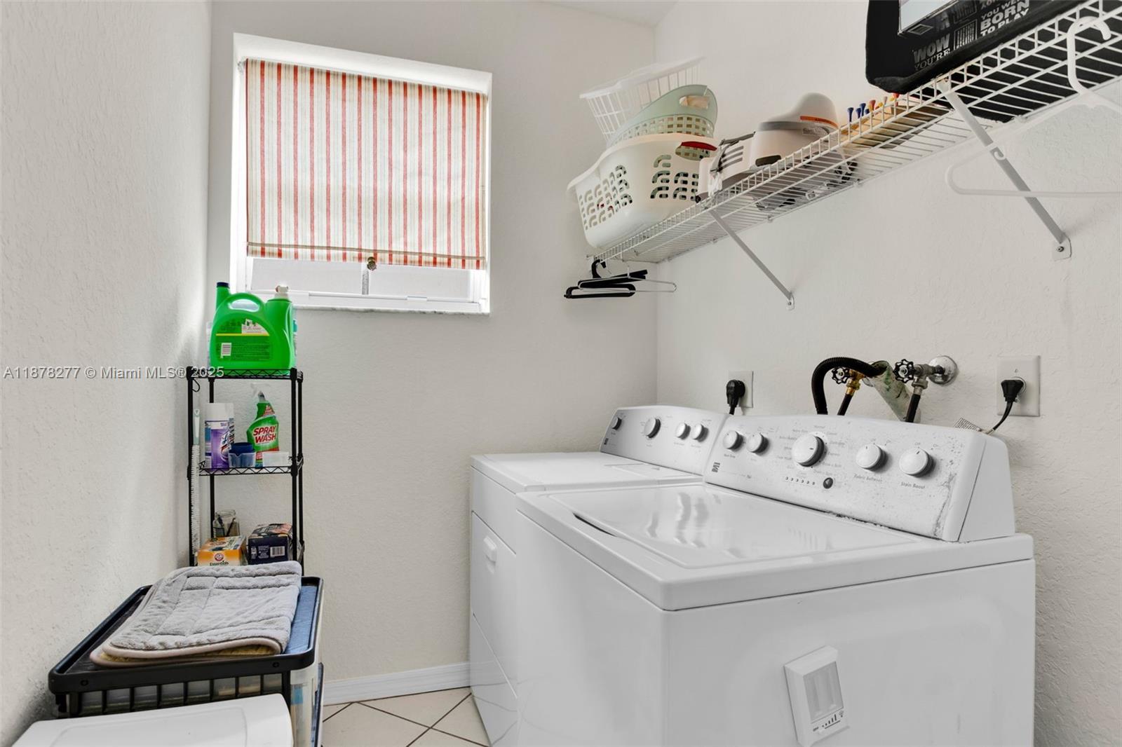 SECTOR 2-PARCELS 17 18 19 - Residential
