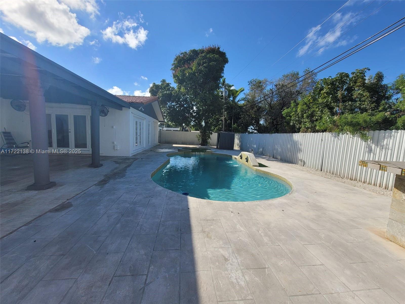 TOWN PARK HEIGHTS - Residential