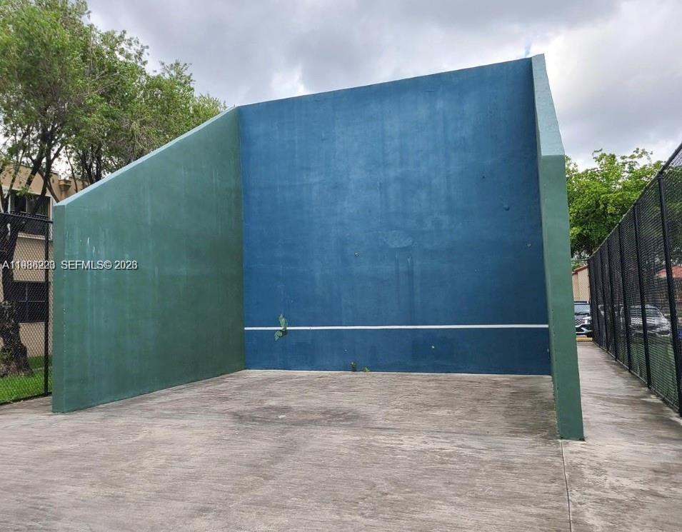 WEST FONTAINE CONDO - Residential Lease