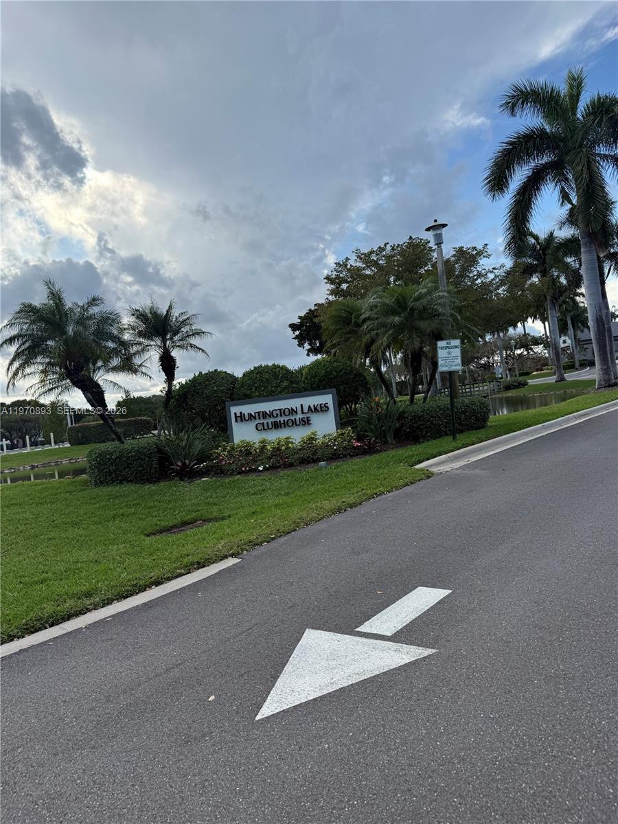 View photos, virtual tours, details... 7321 Amberly Ln 302