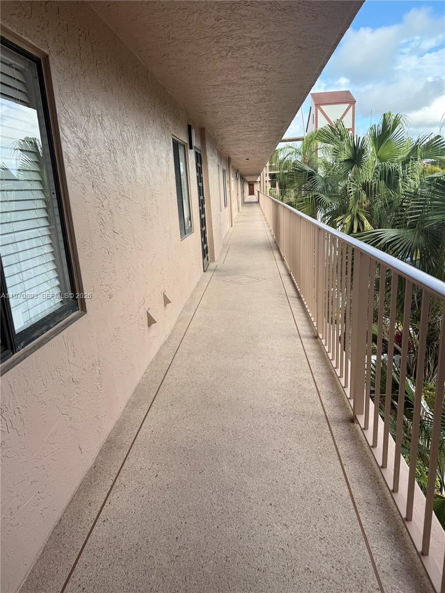 HUNTINGTON LAKES SEC FOUR - Residential