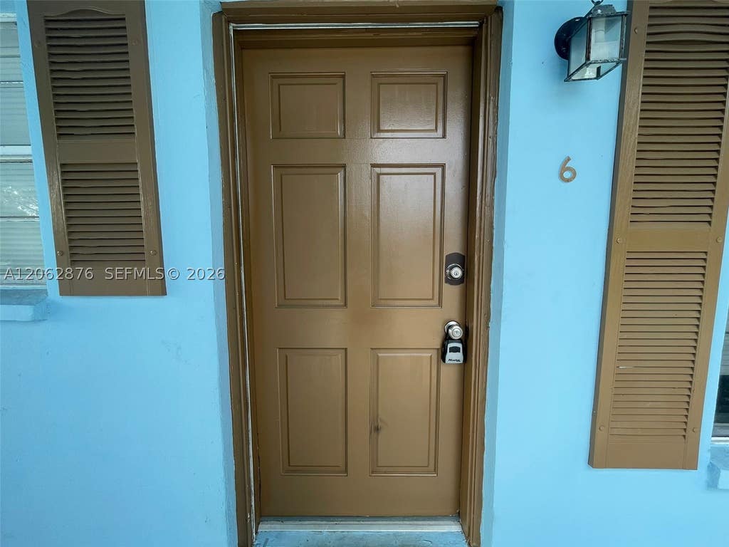 Photo of 4951 Wedgewood Way #6, West Palm Beach, FL 33417 (MLS # A12062876)