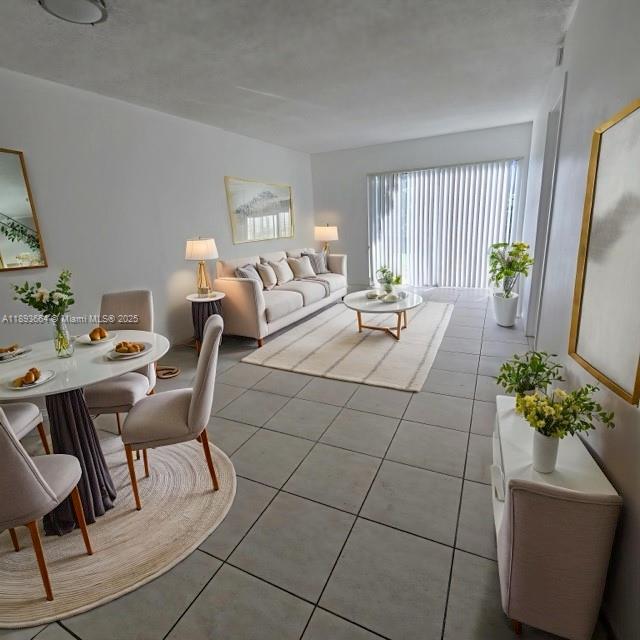 Great opportunity for investor! Beautiful unit in first floor 2 bedrooms, 2 bathrooms, ceramic tile floor. Gated
community with 24 hours security service. Centrally located close to schools, shopping centers, major roadways
and public transportation. **Unit bulk condo portfolio sale