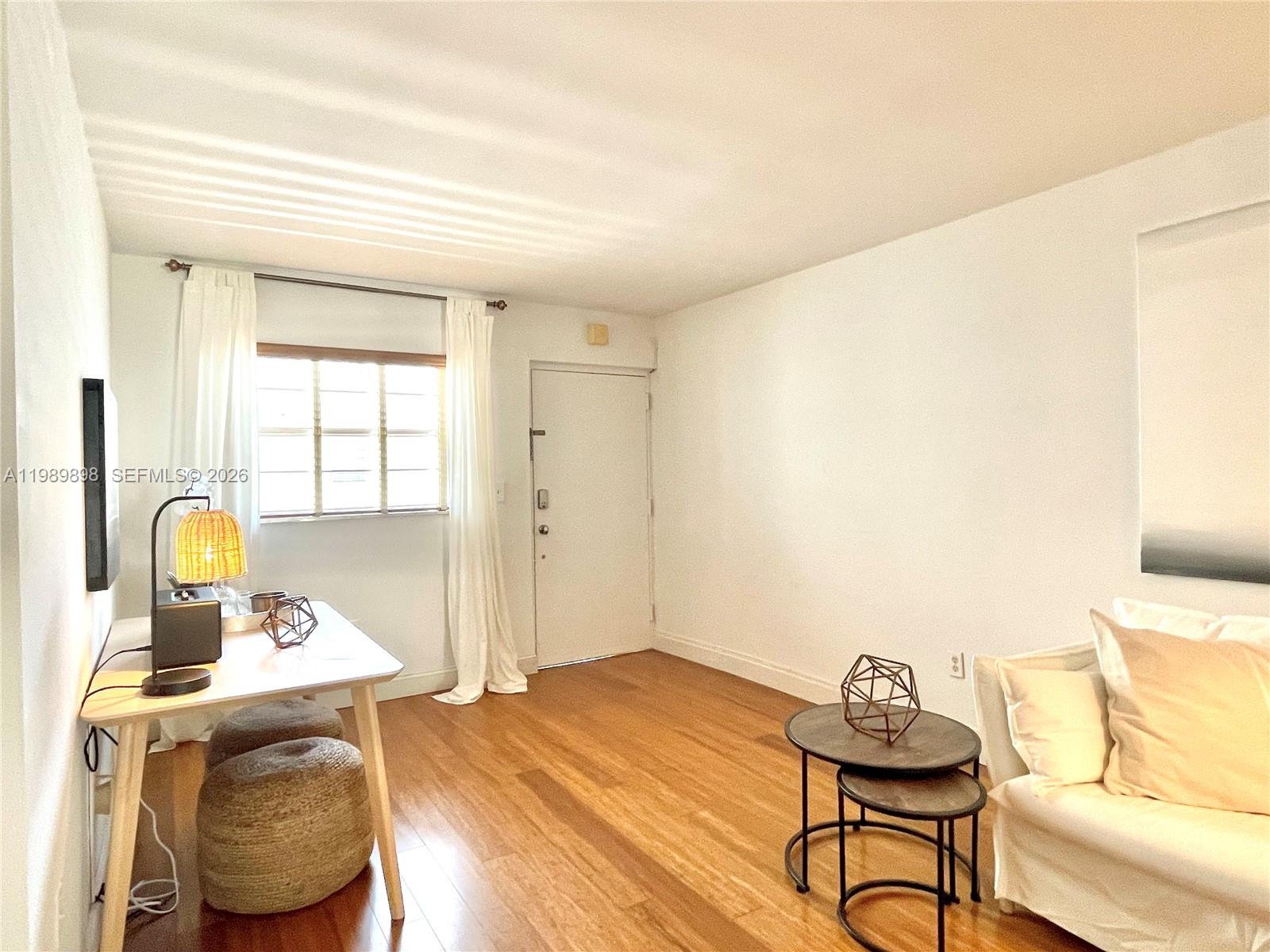 221 Meridian Ave 410