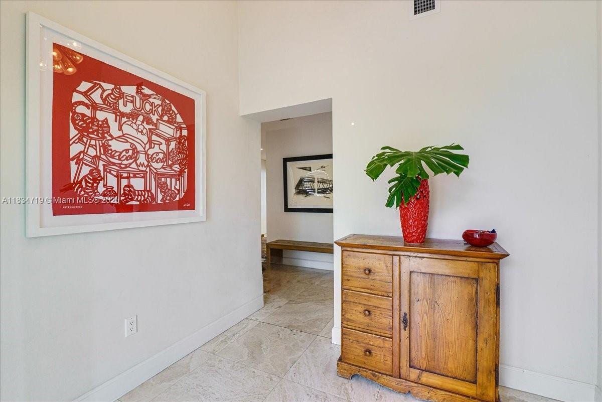 TROPICAL ISLE HOMES SUB 1 - Residential Lease