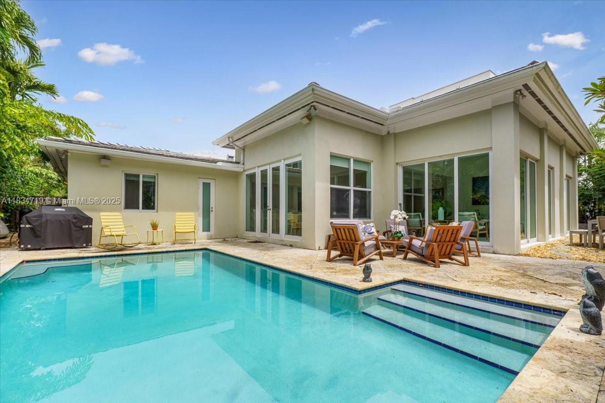 TROPICAL ISLE HOMES SUB 1 - Residential Lease