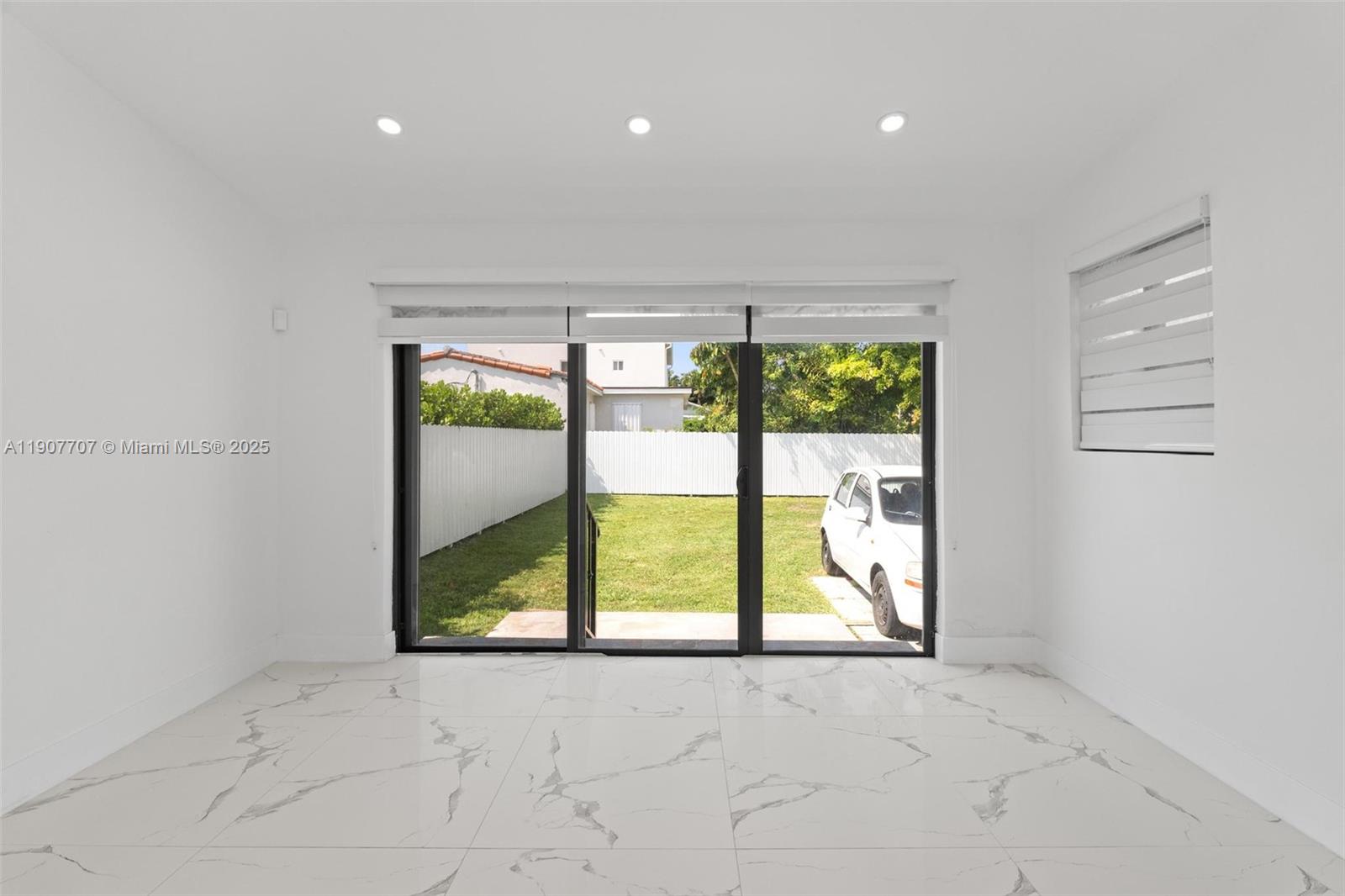 BIRD RD HIGHLANDS - Residential Lease