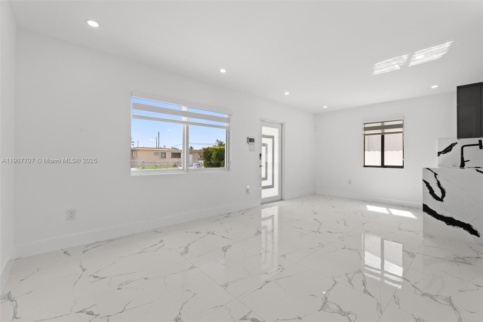 BIRD RD HIGHLANDS - Residential Lease