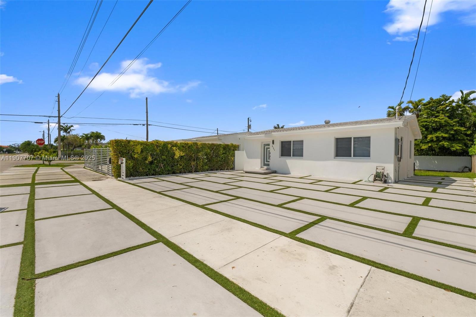 BIRD RD HIGHLANDS - Residential Lease