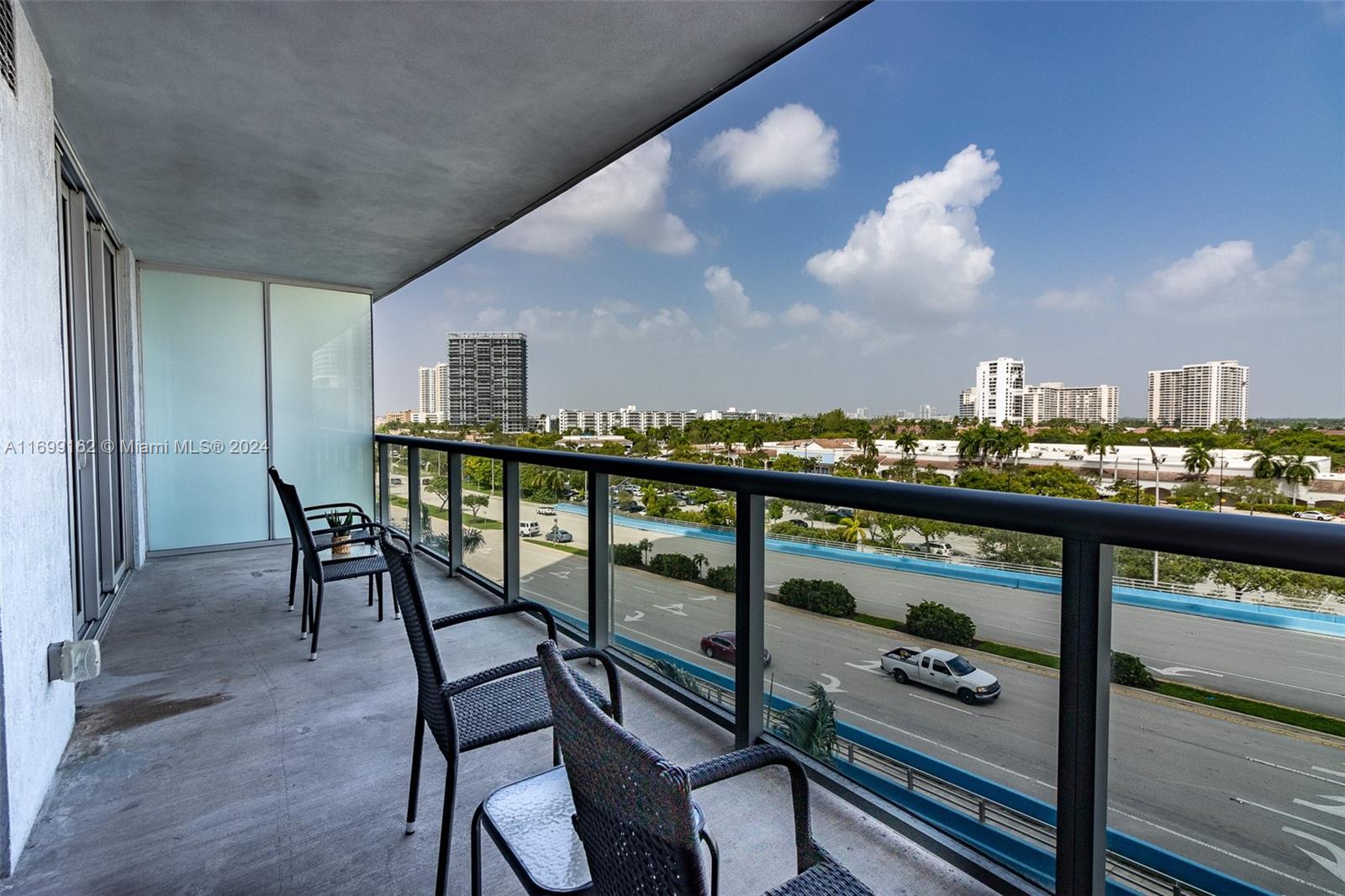 BEACHWALK CONDOMINIUM - Residential