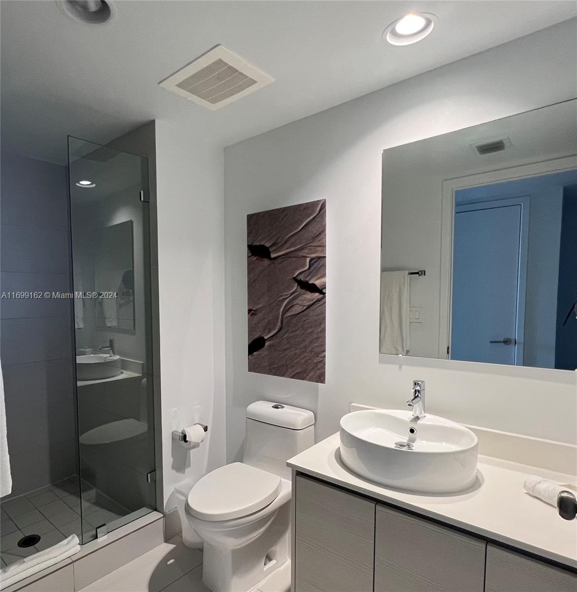 BEACHWALK CONDOMINIUM - Residential