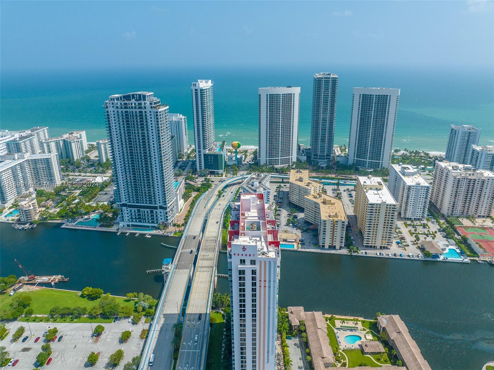 BEACHWALK CONDOMINIUM - Residential
