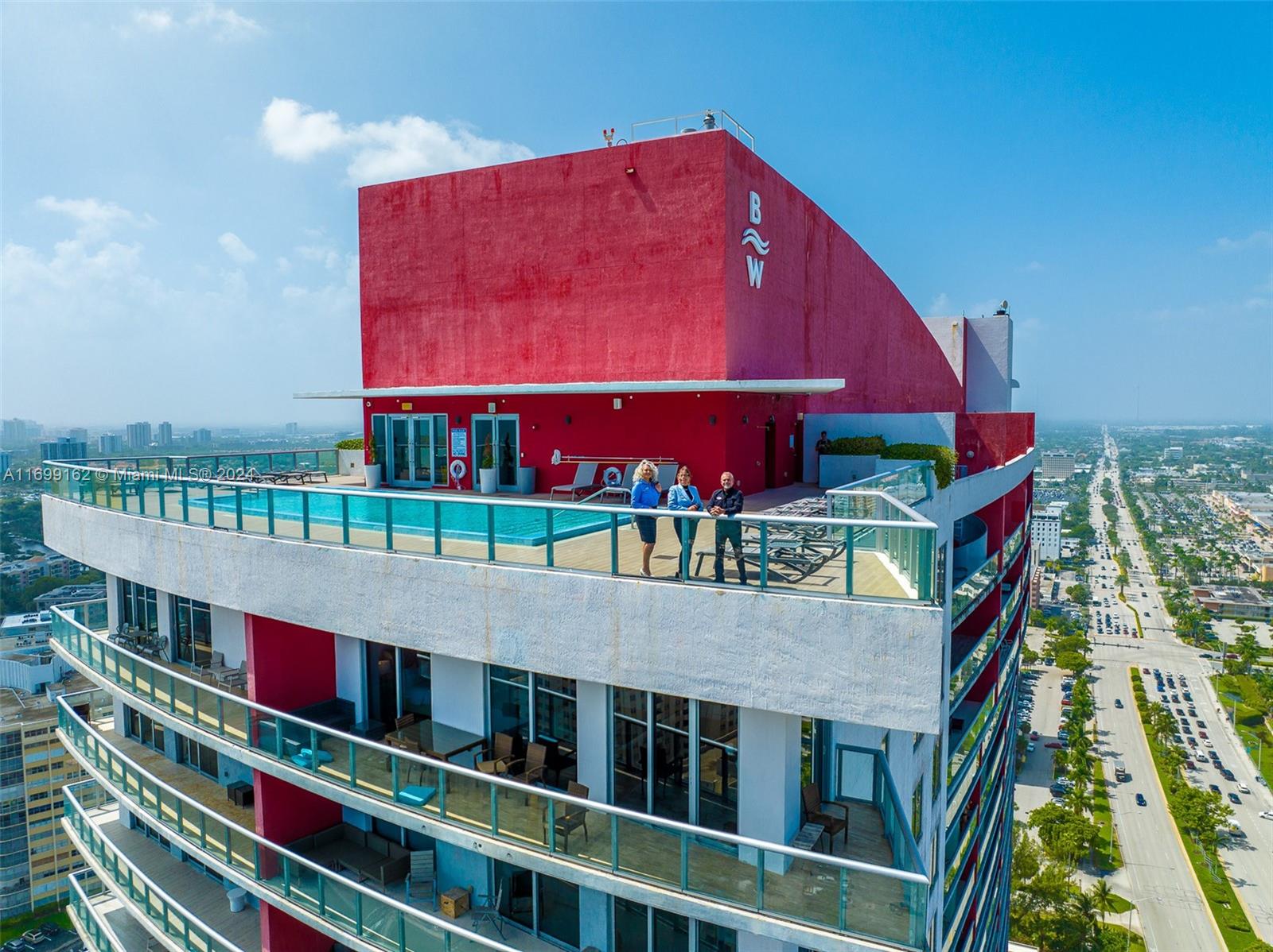 BEACHWALK CONDOMINIUM - Residential