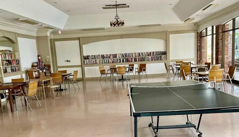 DANIANS SOUTH CONDO - Residential