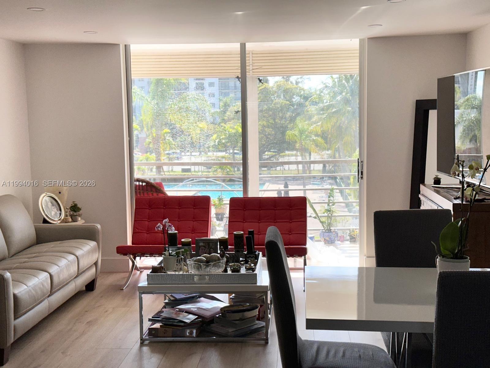 DANIANS SOUTH CONDO - Residential