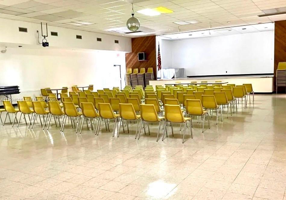 DANIANS SOUTH CONDO - Residential