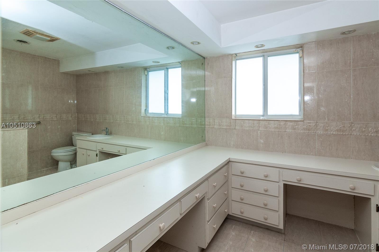 STEPHEN MANOR - Residential