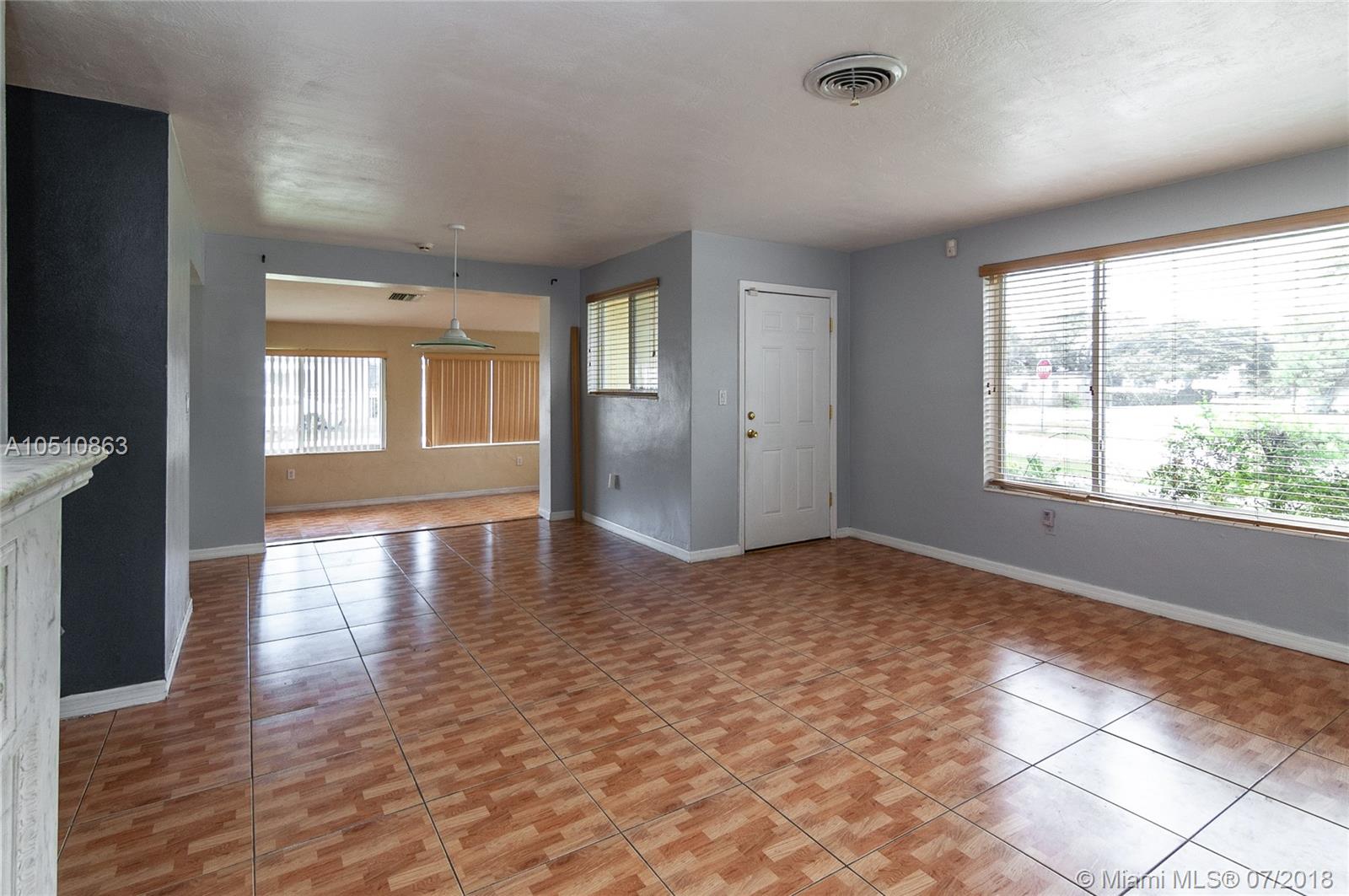 STEPHEN MANOR - Residential