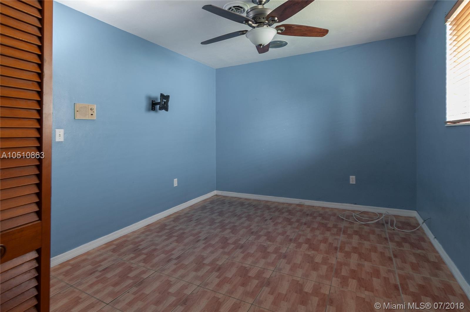 STEPHEN MANOR - Residential