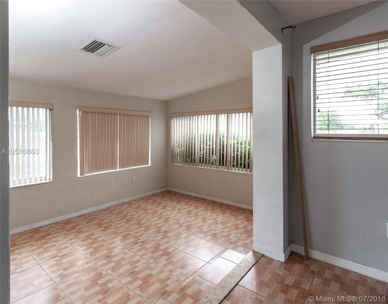 STEPHEN MANOR - Residential