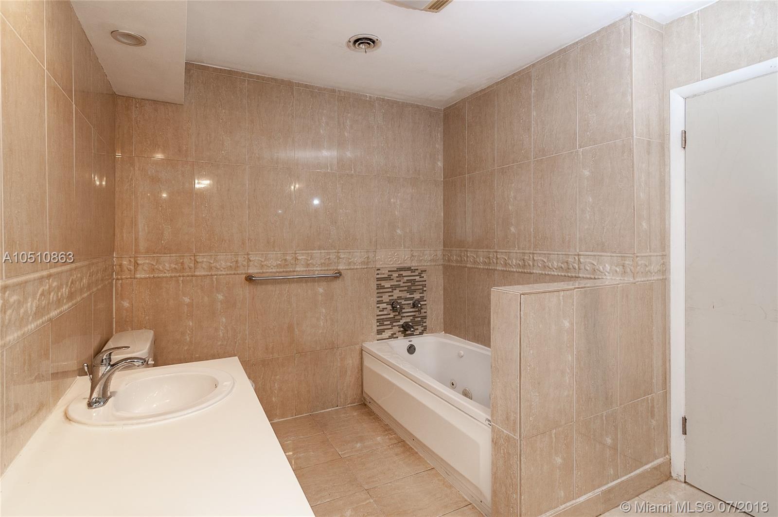 STEPHEN MANOR - Residential