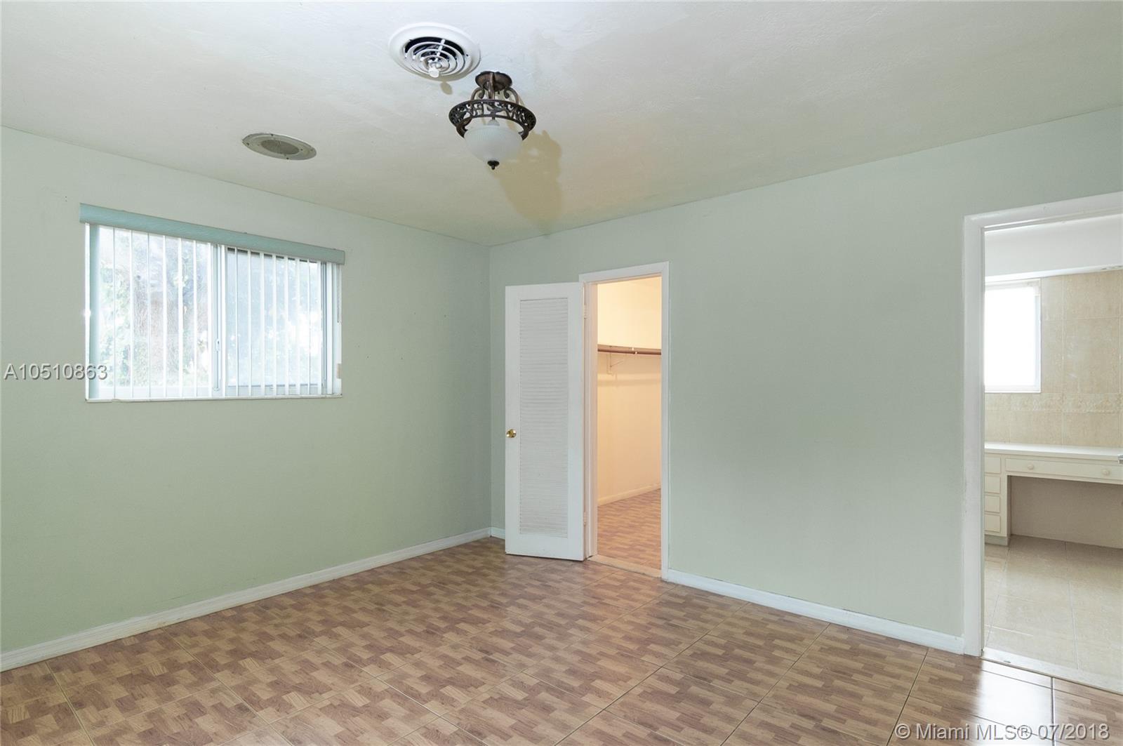 STEPHEN MANOR - Residential