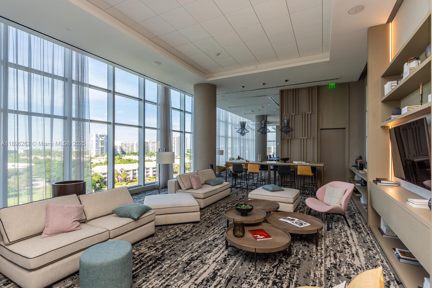 4010 SOUTH OCEAN CONDO - Residential Lease
