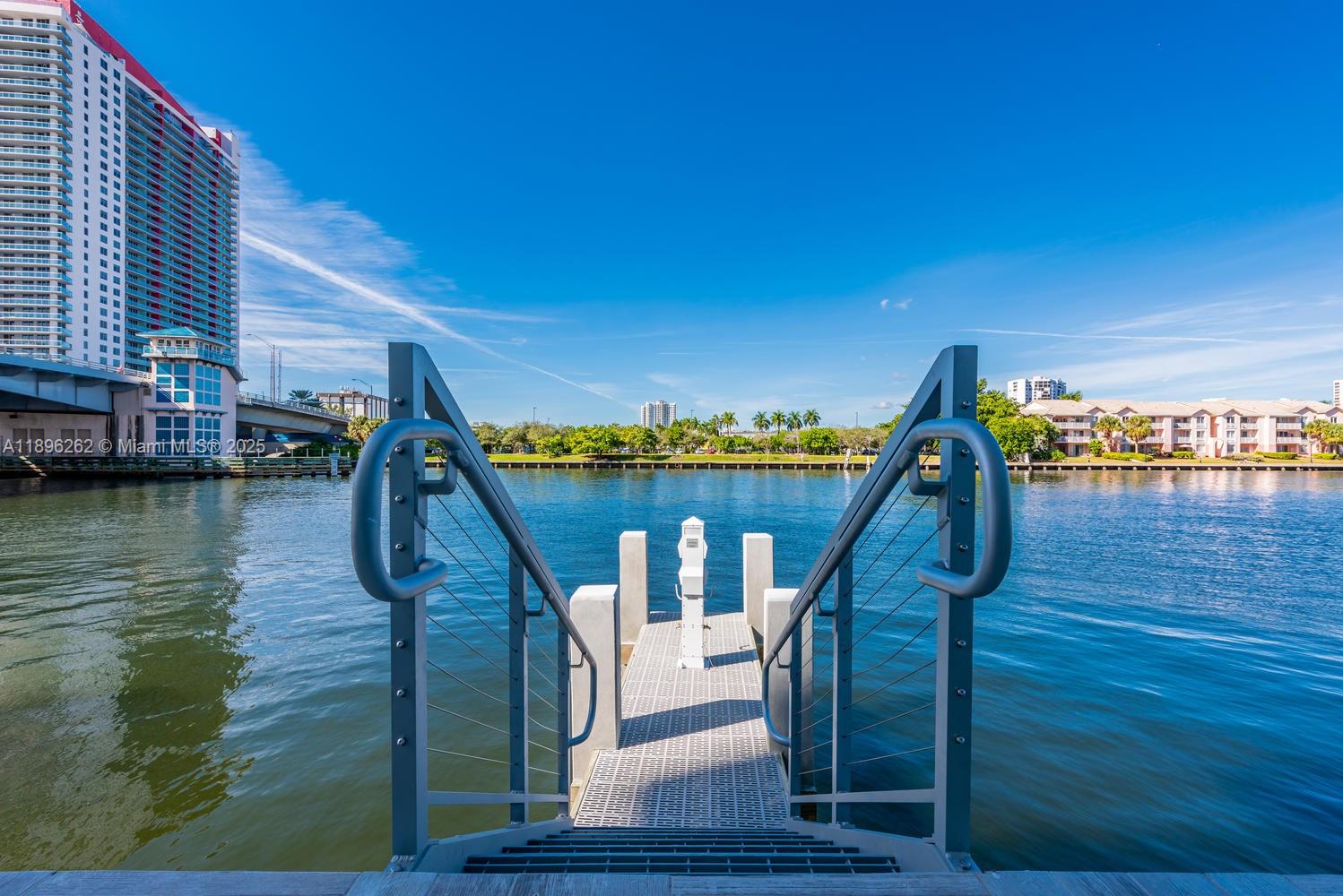 4010 SOUTH OCEAN CONDO - Residential Lease