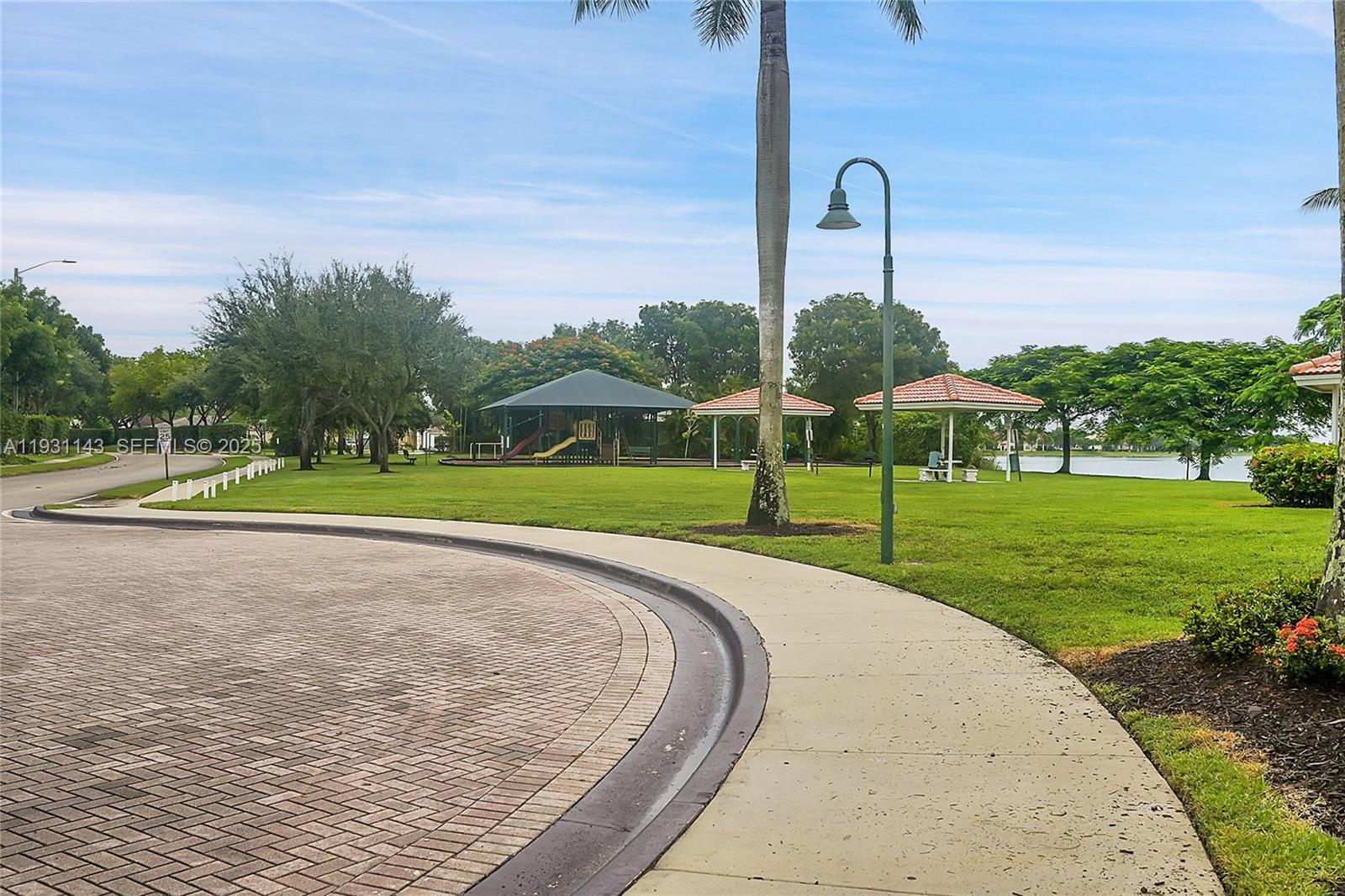 OLYMPIA & YORK RESIDENTIA - Residential