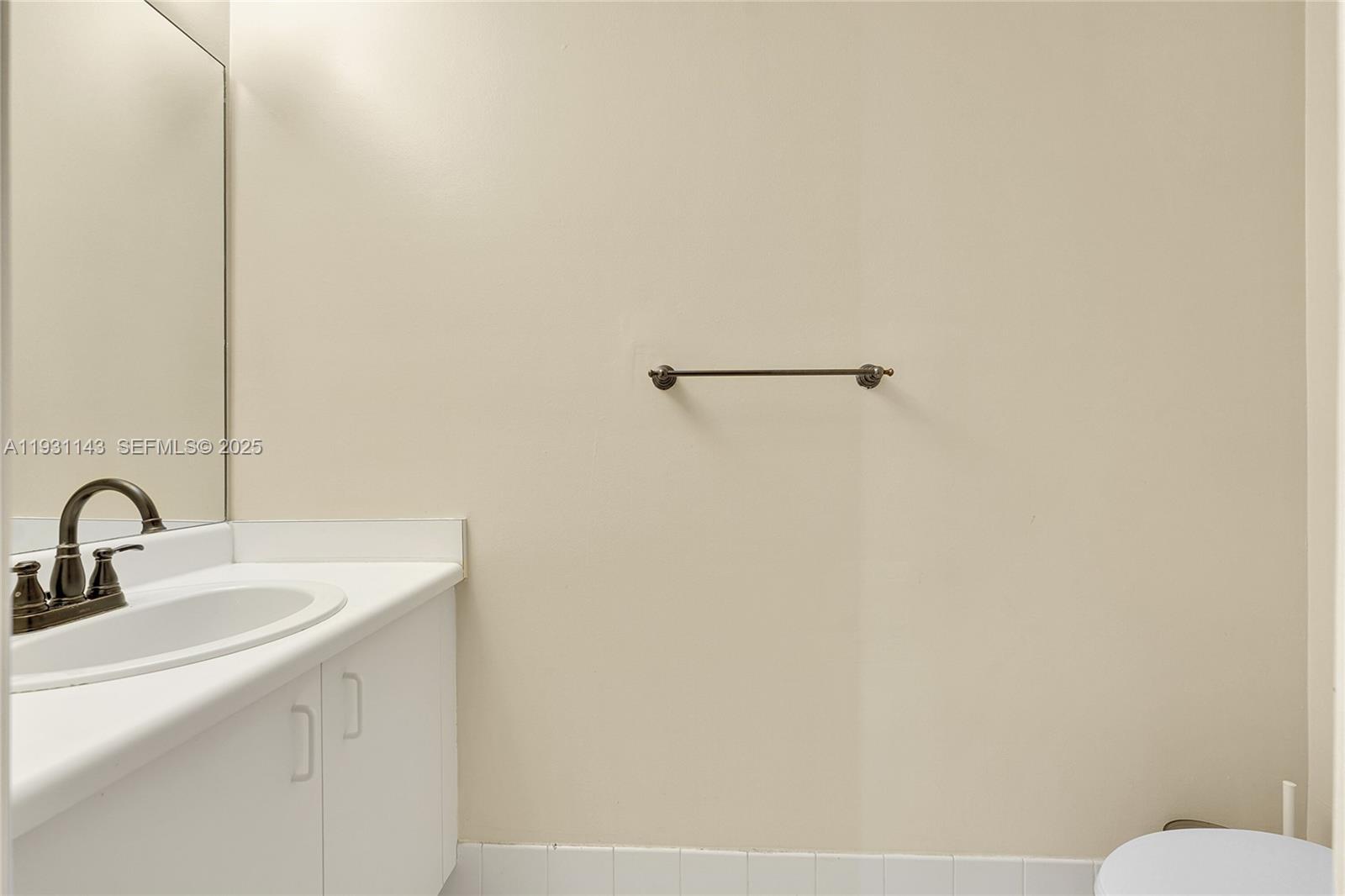 OLYMPIA & YORK RESIDENTIA - Residential