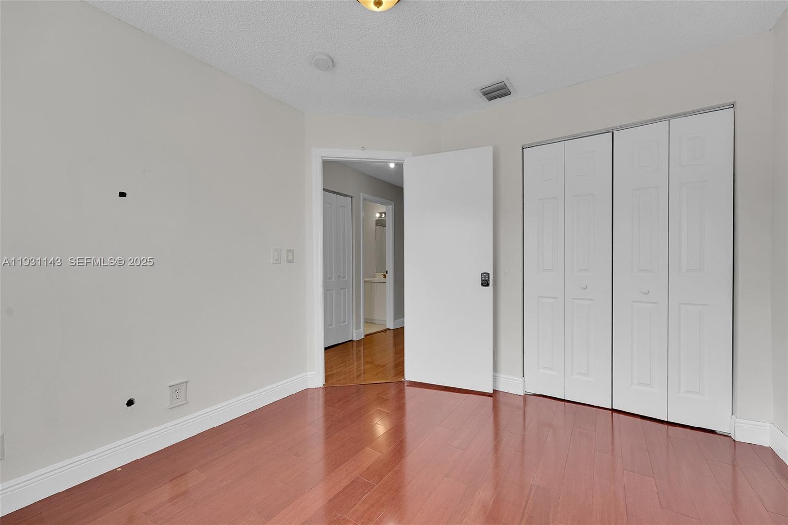 OLYMPIA & YORK RESIDENTIA - Residential