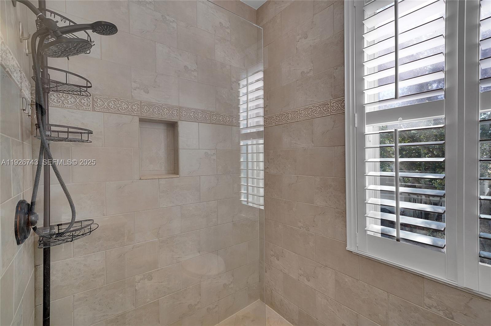 WEST LAKE VILLAGE PLAT - Residential