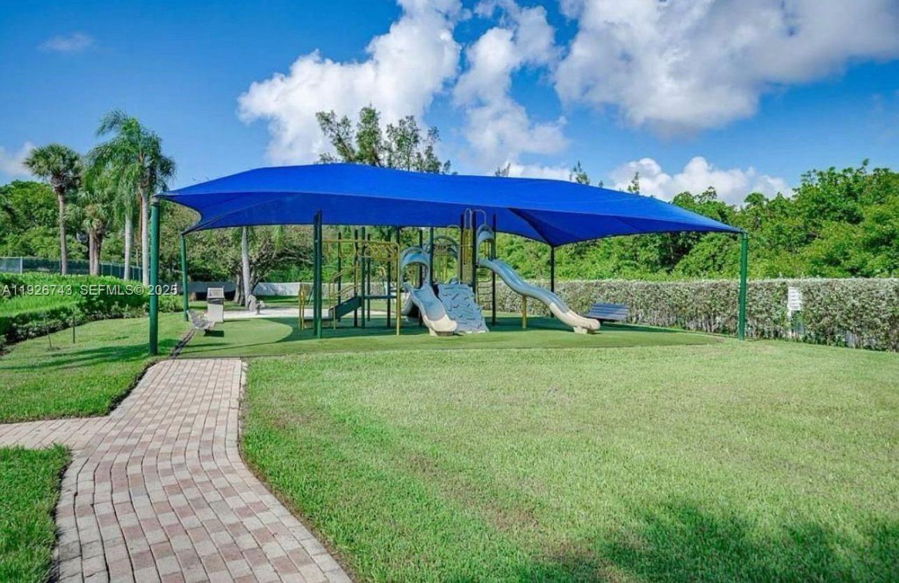 WEST LAKE VILLAGE PLAT - Residential