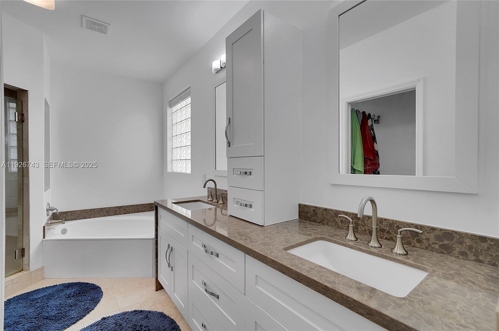 WEST LAKE VILLAGE PLAT - Residential