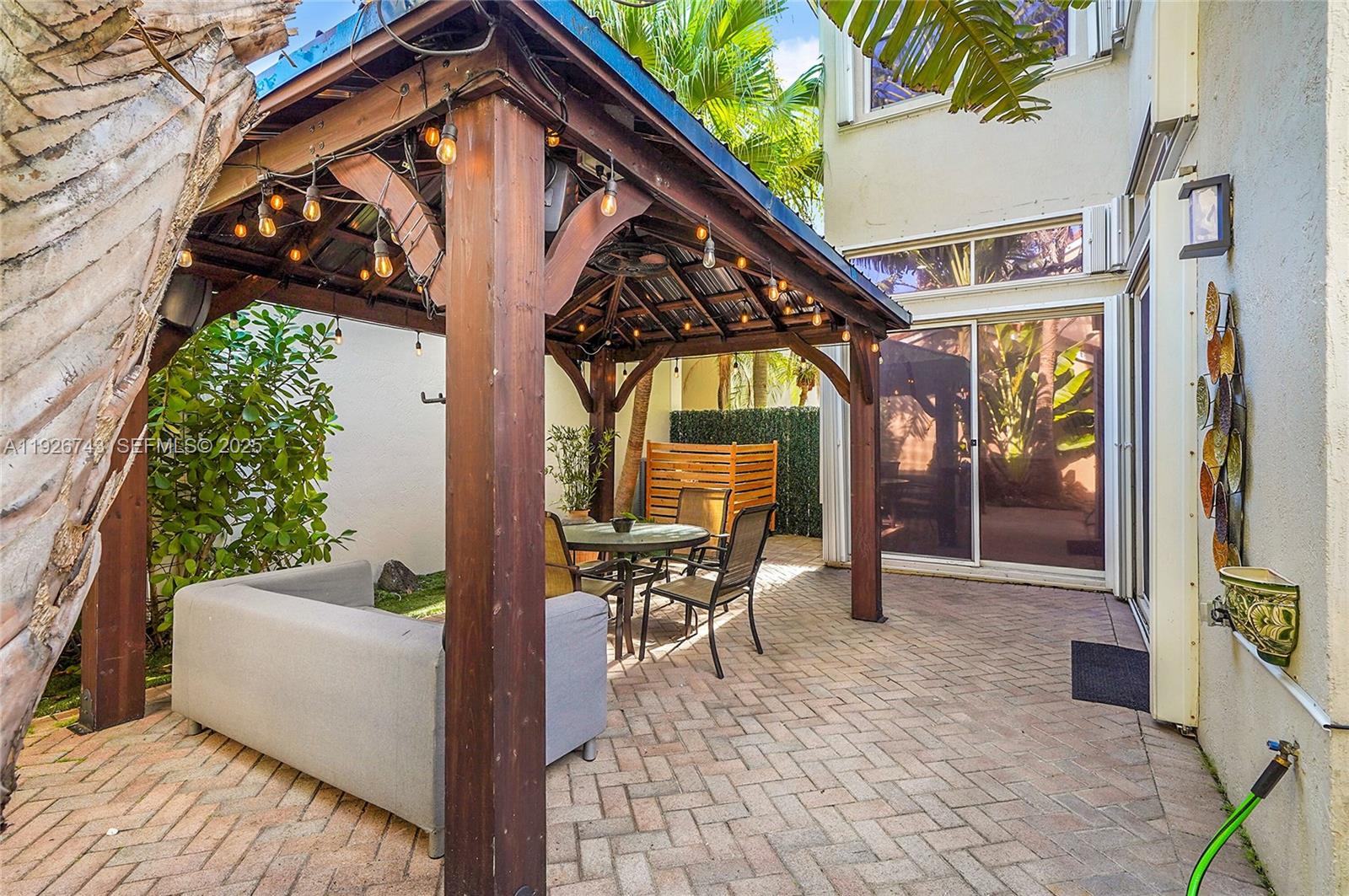 WEST LAKE VILLAGE PLAT - Residential