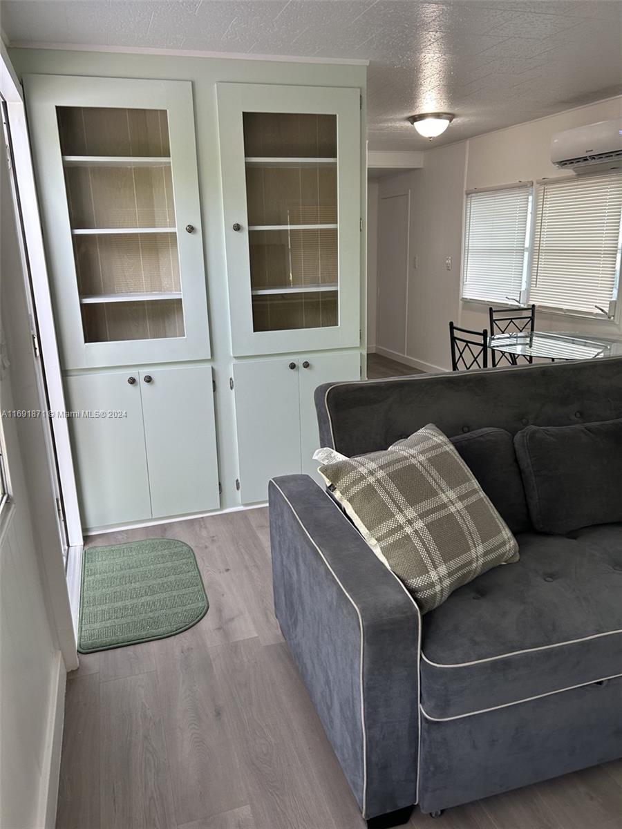 BERMUDA SHORES - Residential Lease