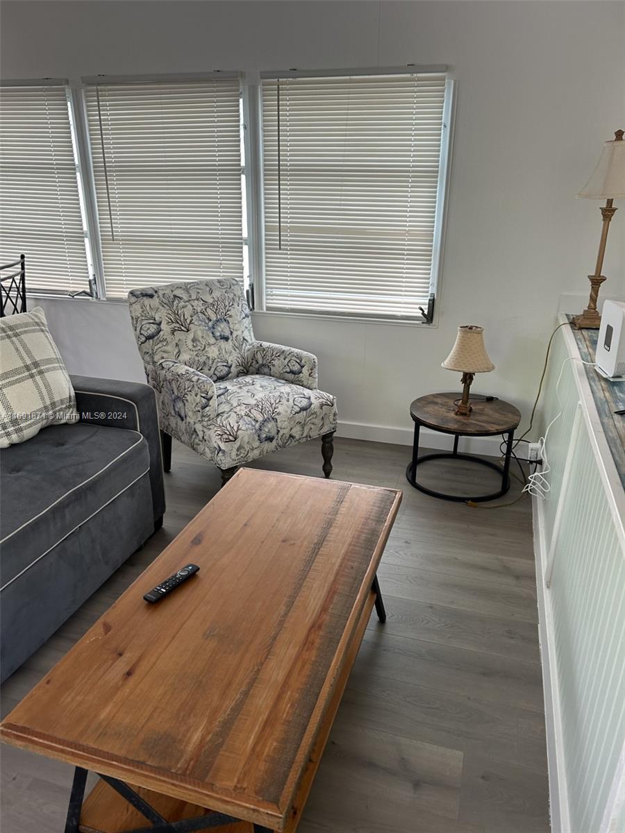 BERMUDA SHORES - Residential Lease