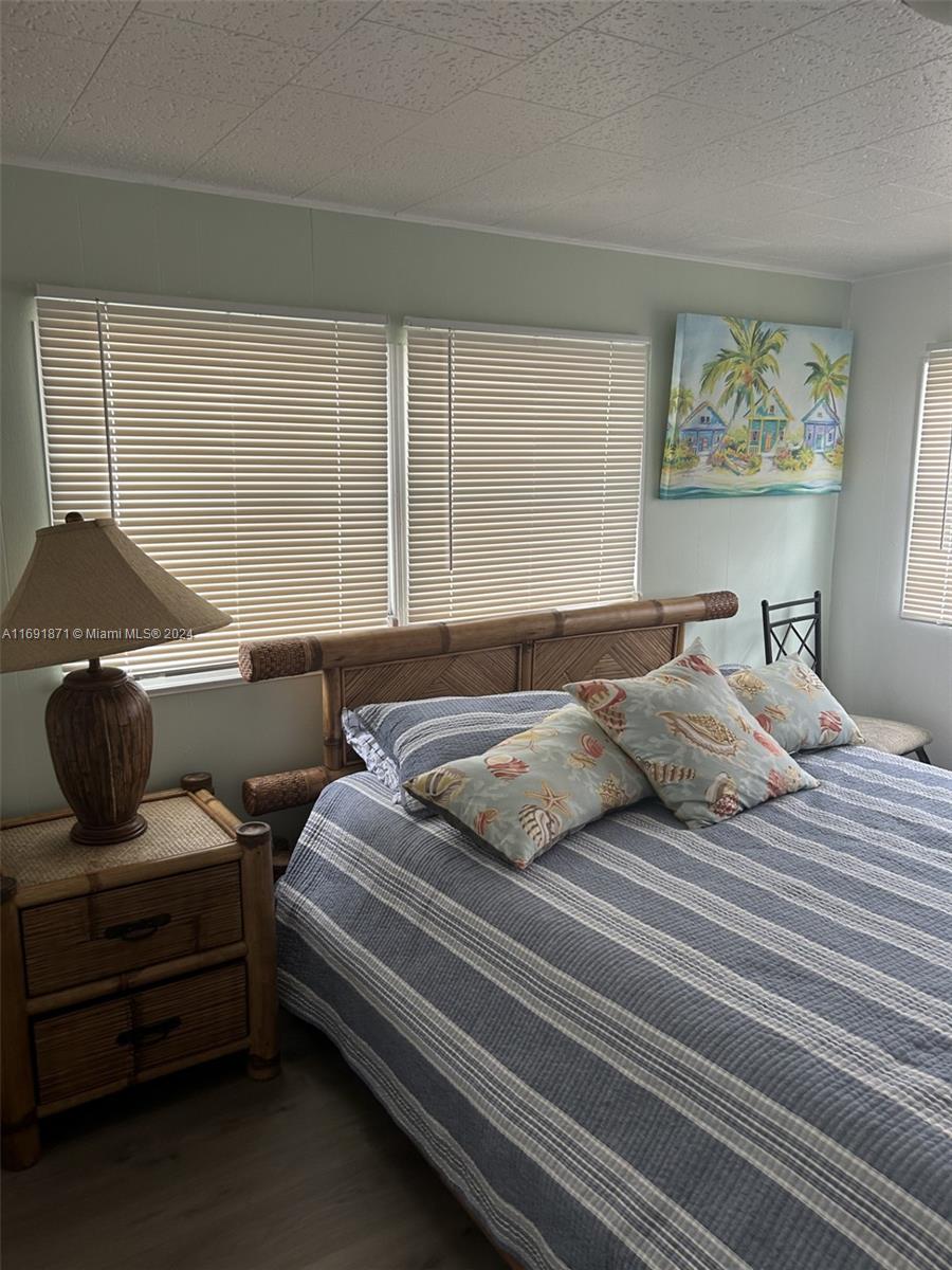 BERMUDA SHORES - Residential Lease