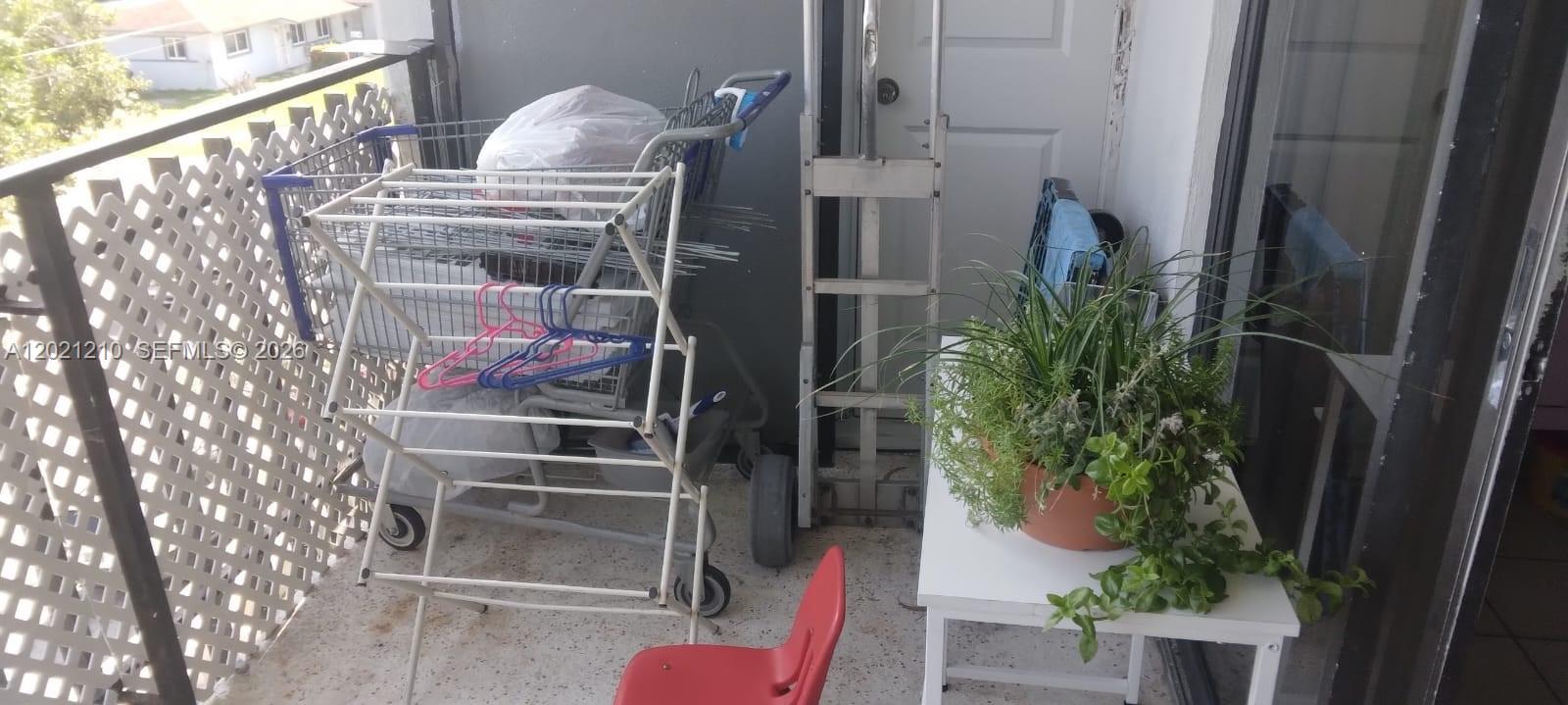 VICTORY GARDENS CONDO - Residential
