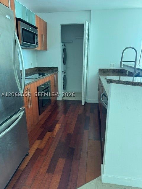 300 S Biscayne Blvd T-2416
